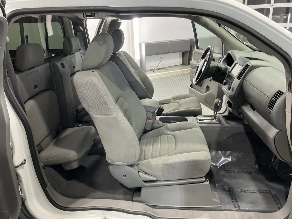 Used 2019 Nissan Frontier S image 20