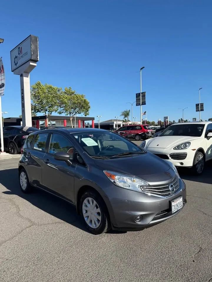 Used 2016 Nissan Versa Note S Plus FWD image 3