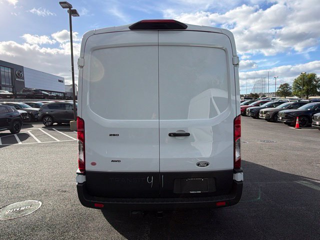 New 2027 Ford Transit 250 148 Medium Roof Extended AWD w/ Load Area Protection Package image 7
