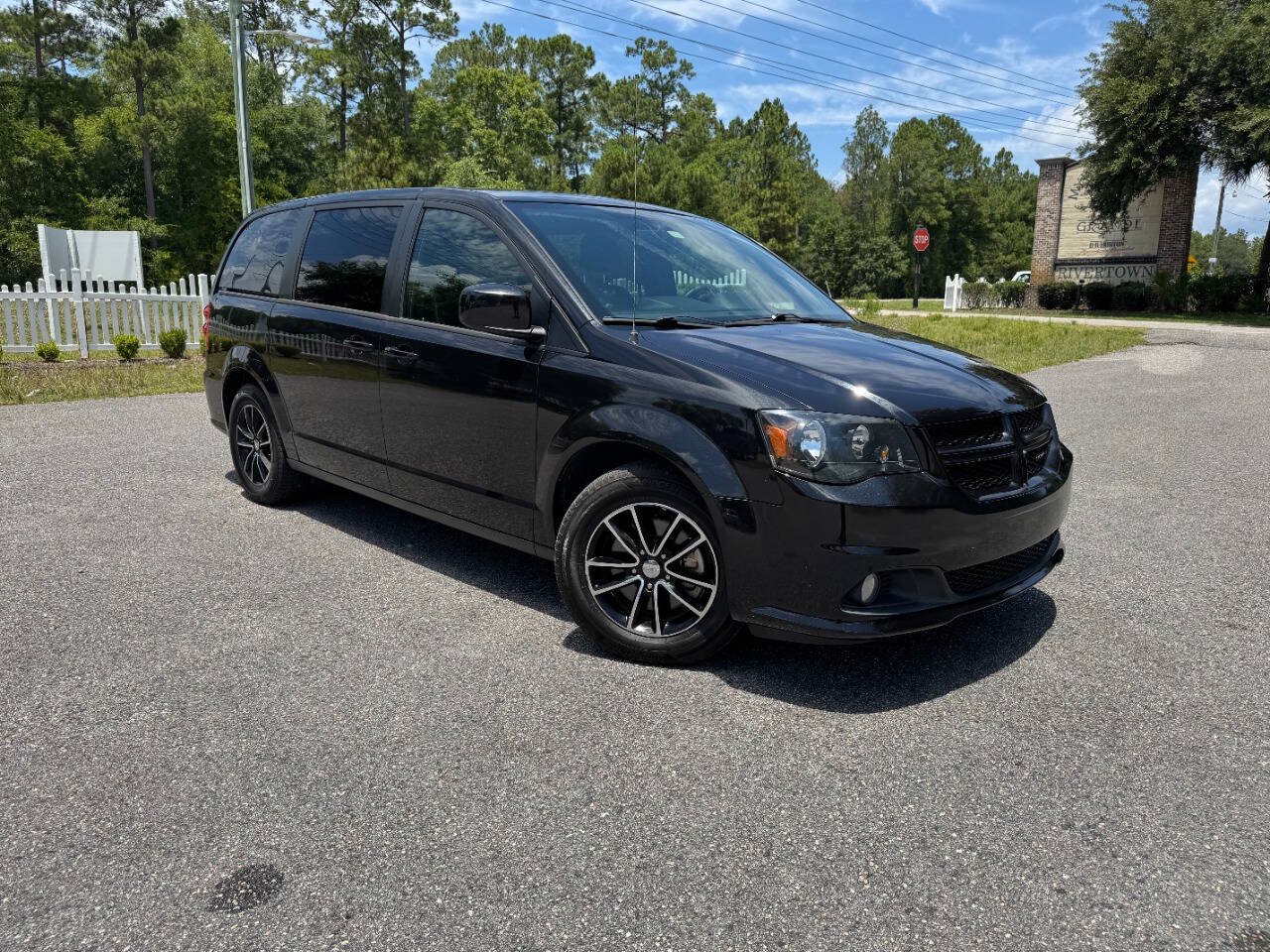 Used 2018 Dodge Grand Caravan GT FWD image 8