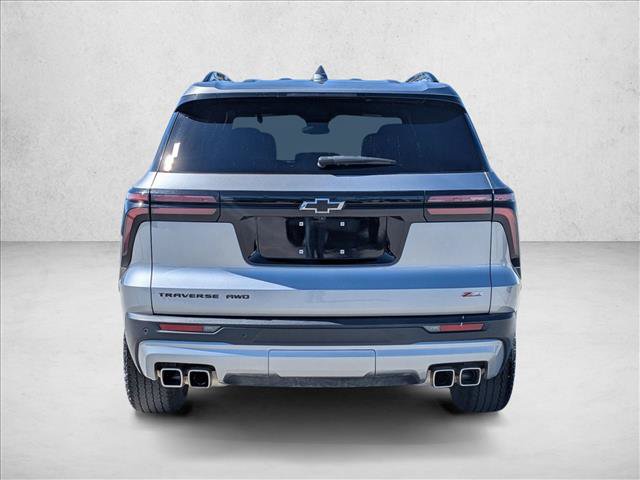 Used 2025 Chevrolet Traverse Z71 AWD/4WD image 7