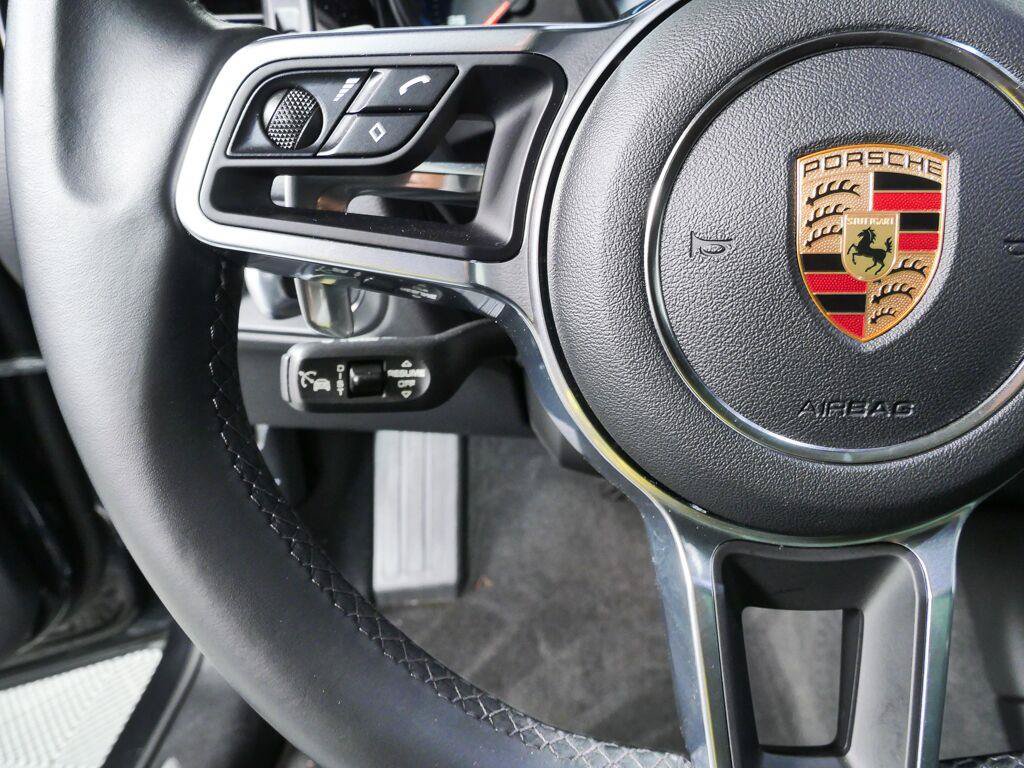 Used 2020 Porsche Macan S AWD/4WD image 10