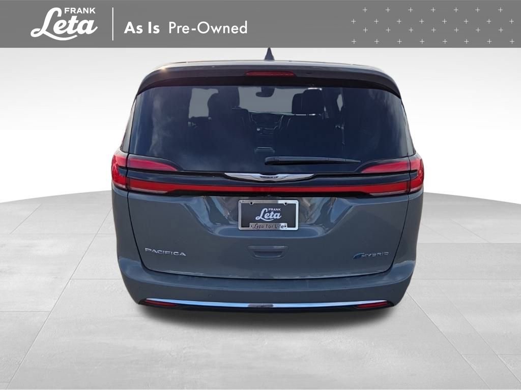 Used 2022 Chrysler Pacifica Touring-L image 9