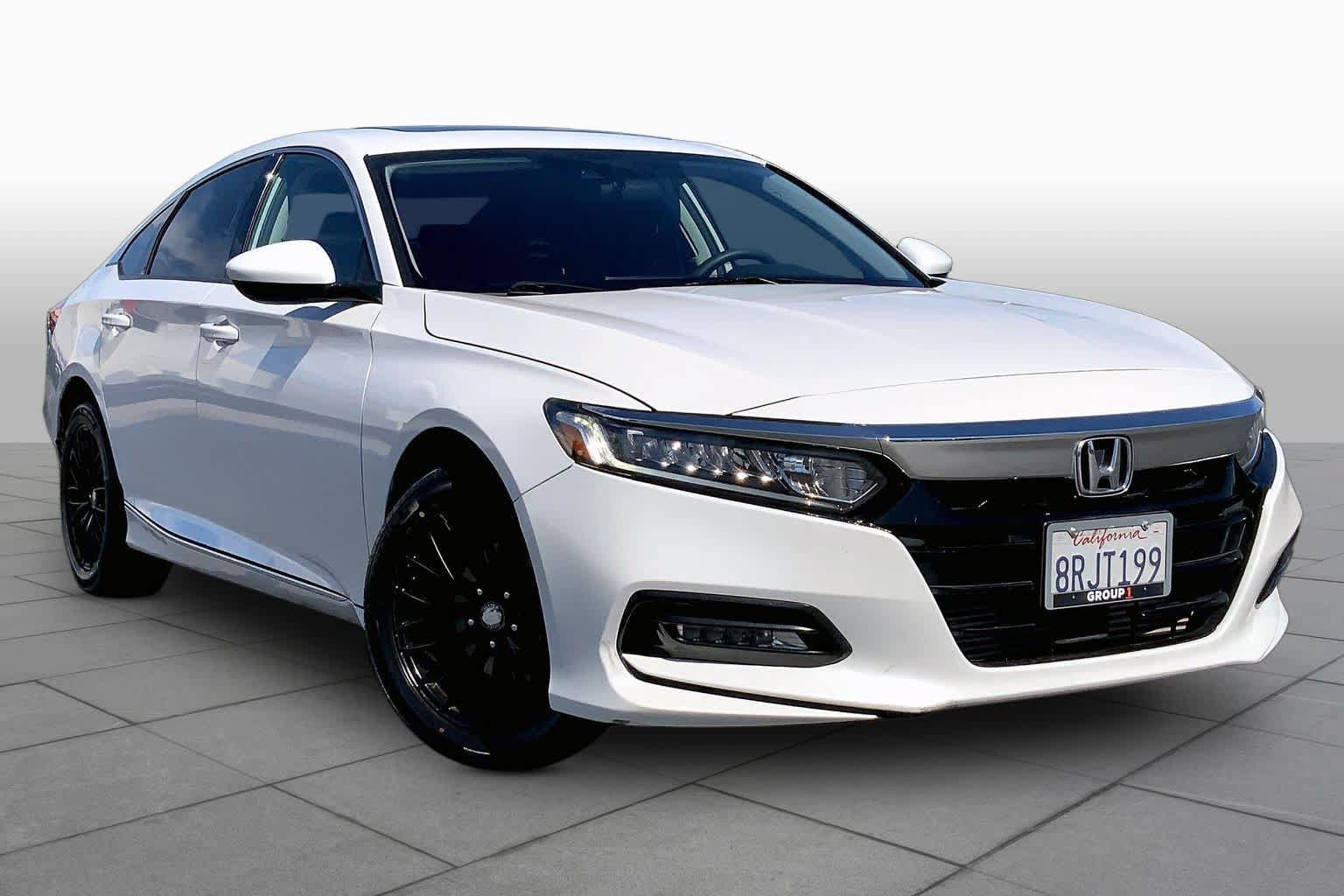 Used 2020 Honda Accord EX image 2