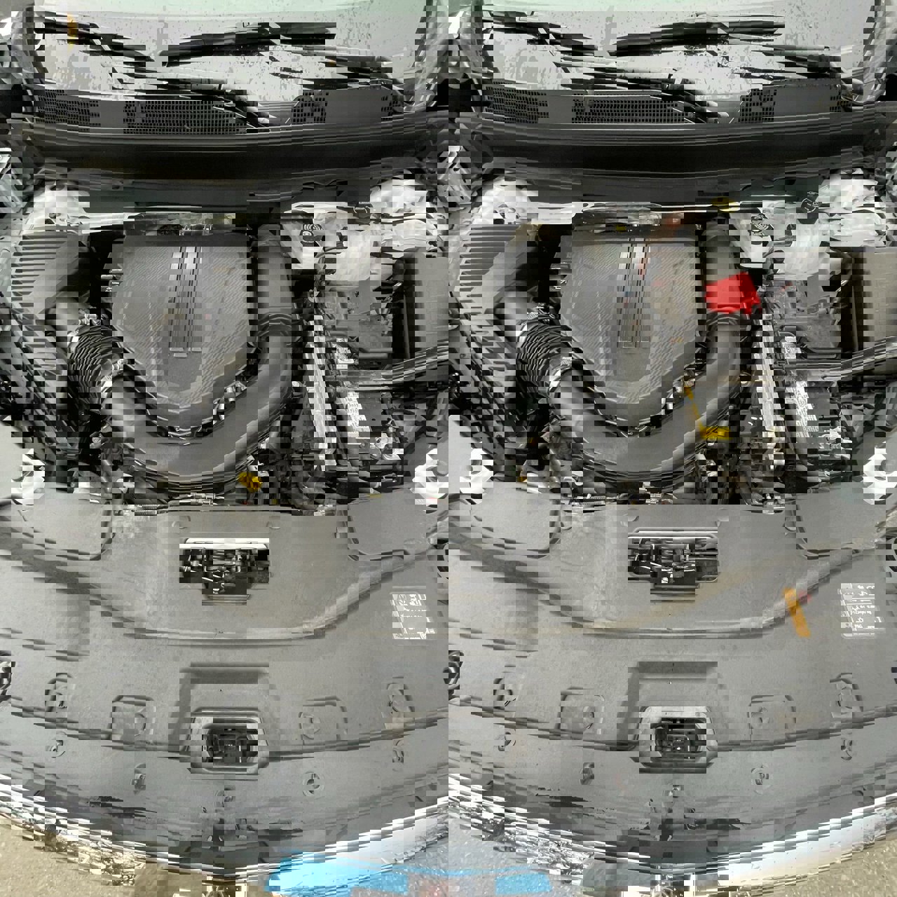 Used 2025 Chevrolet Traverse LT image 26