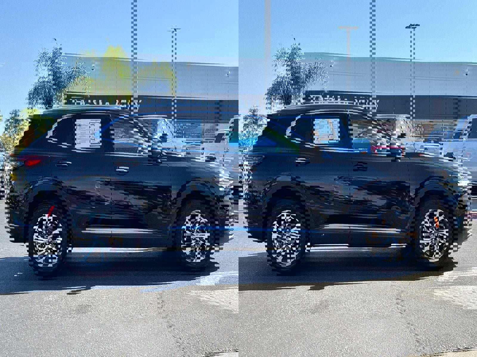 Certified 2023 Buick Envision Essence image 7