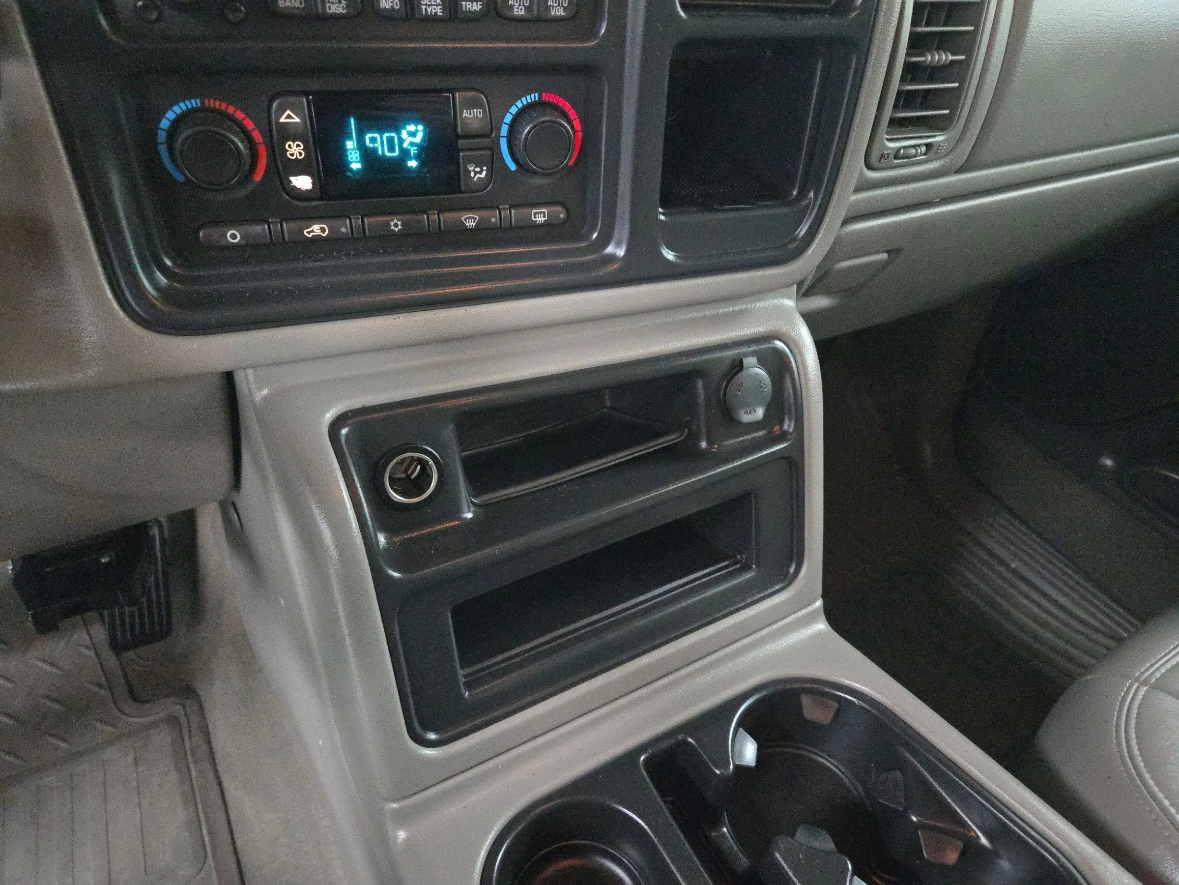 Used 2003 Chevrolet Silverado 1500 LT RWD image 22