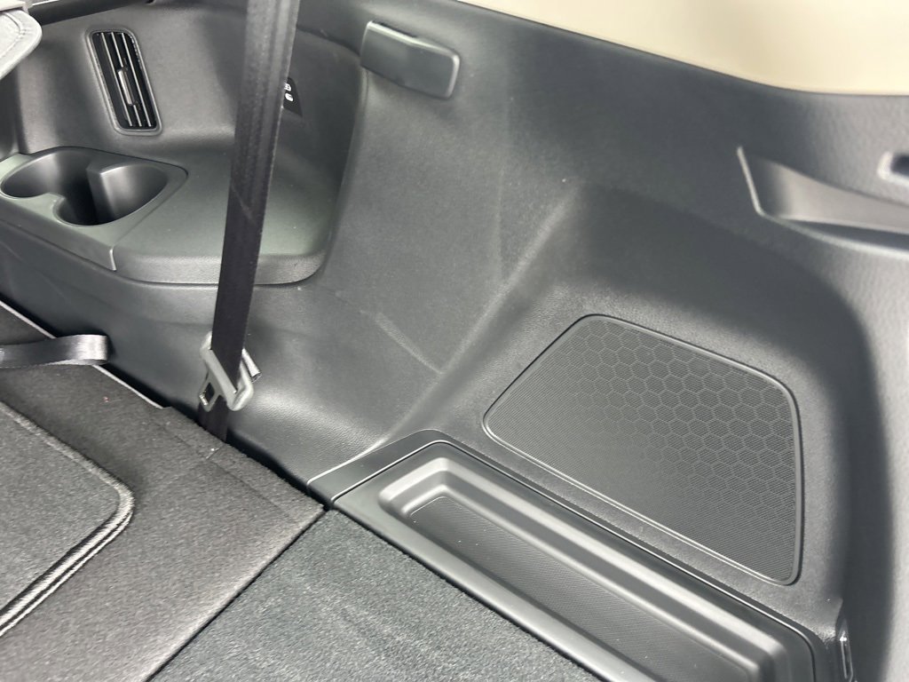 New 2025 Honda Pilot Touring image 15