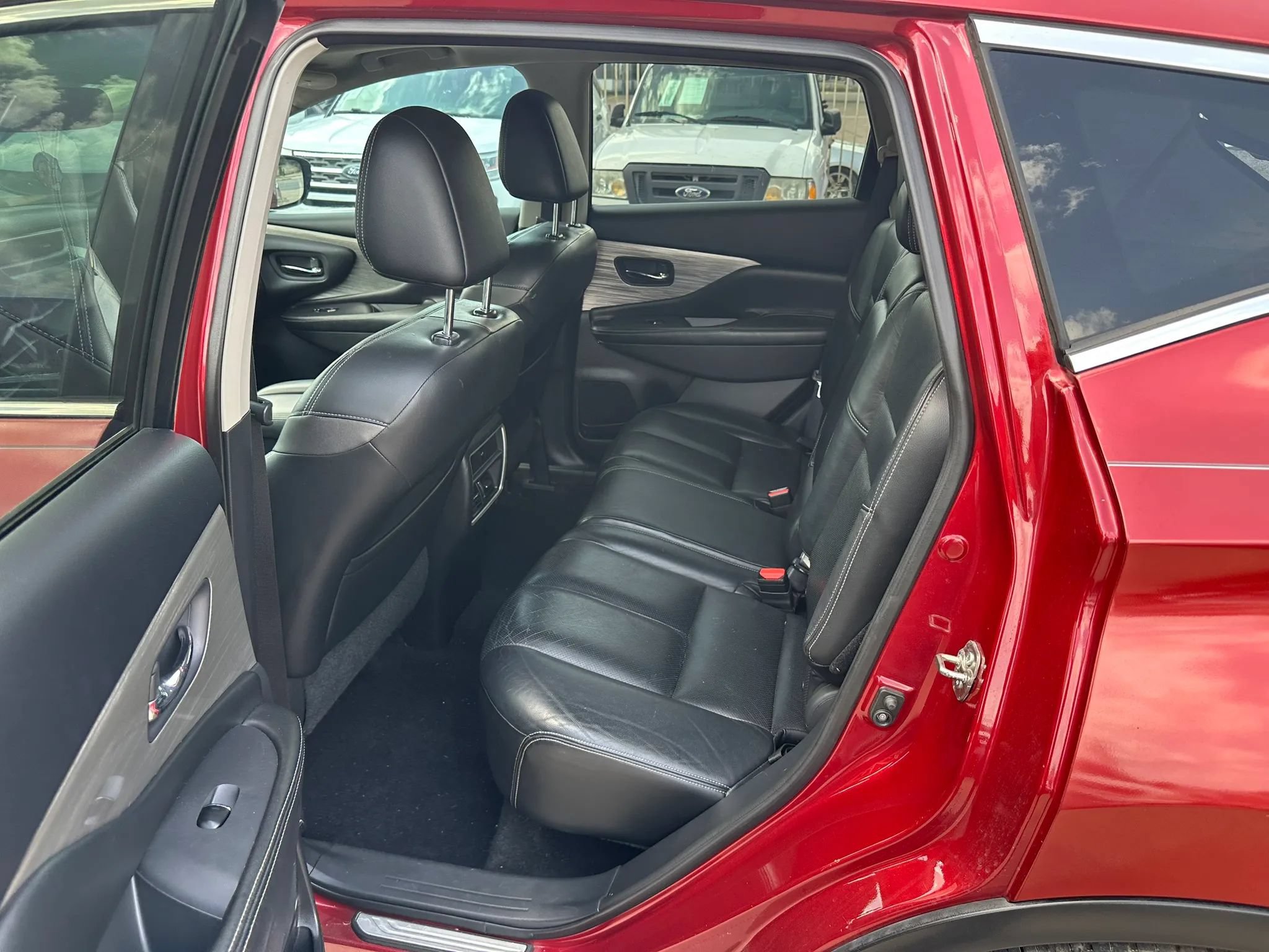 Used 2015 Nissan Murano SL w/ SL Technology Package FWD image 24