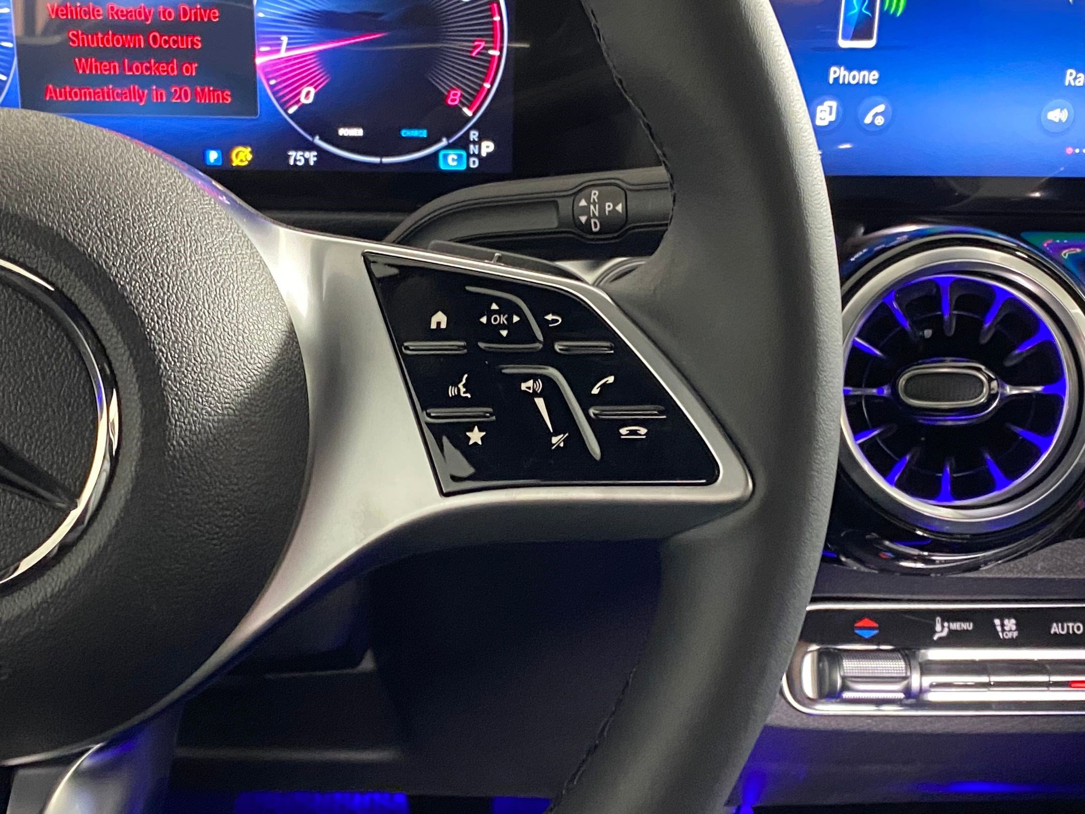 New 2025 Mercedes-Benz GLB 250 4MATIC image 27