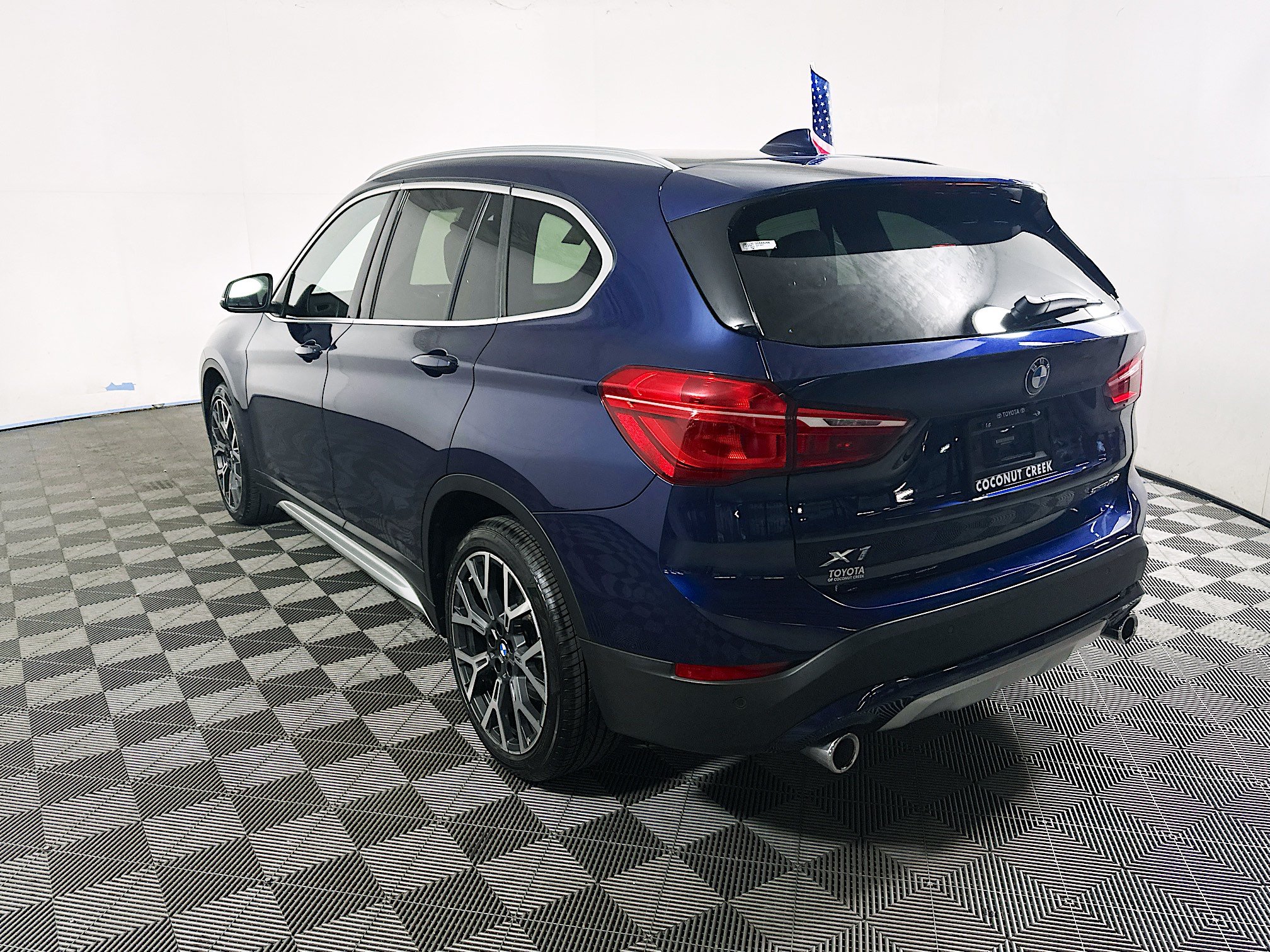 Used 2020 BMW X1 sDrive28i w/ Convenience Package FWD image 5