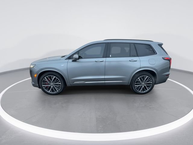 Used 2023 Cadillac XT6 Sport w/ Technology Package AWD/4WD image 5