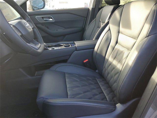 New 2026 Nissan Rogue Platinum w/ Platinum Premium Package image 19