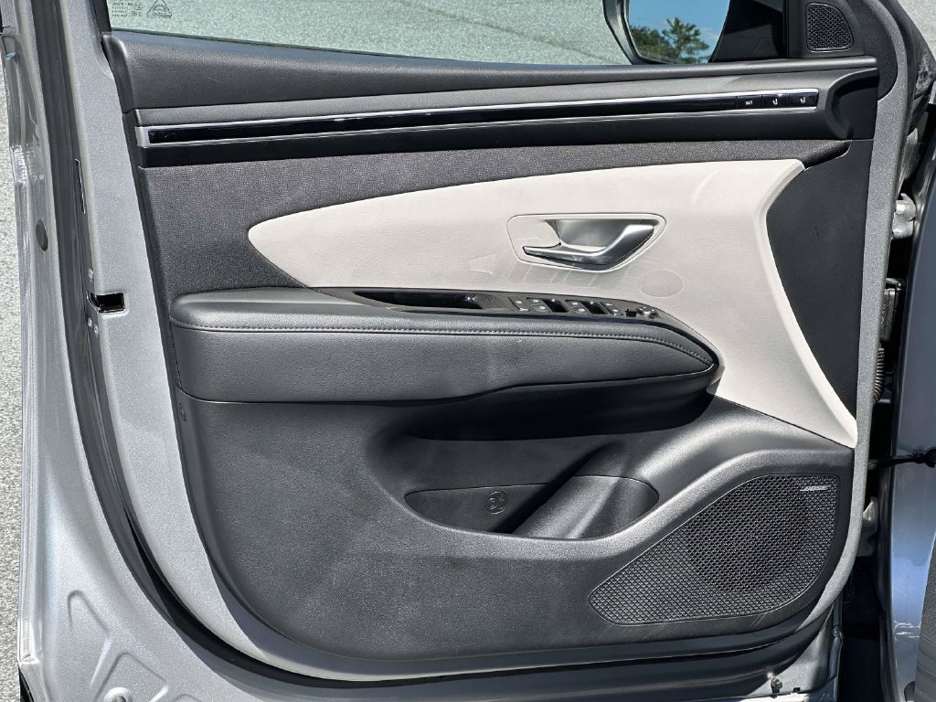 Certified 2023 Hyundai Tucson Limited AWD/4WD image 15