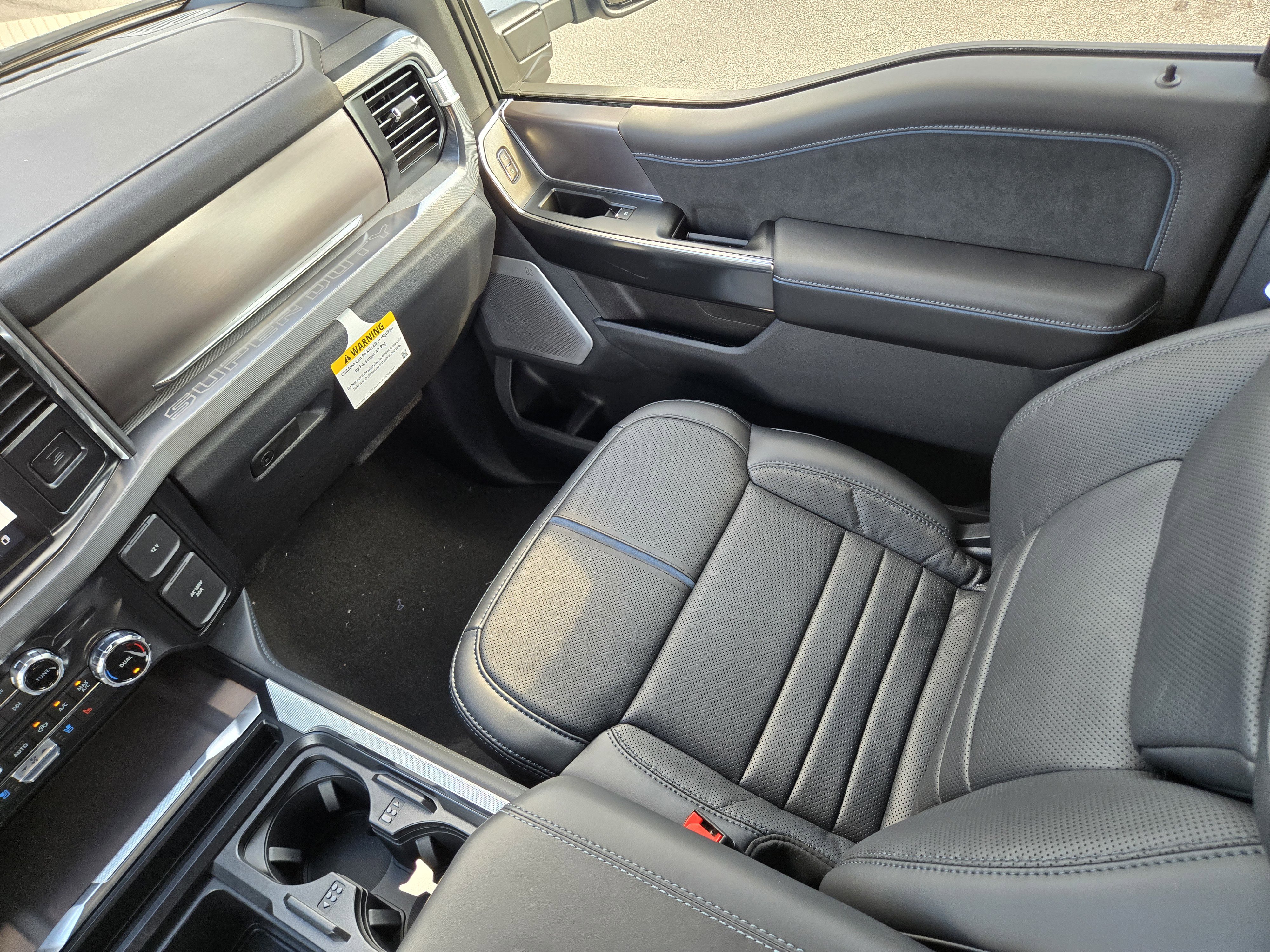 New 2026 Ford F250 Platinum image 18