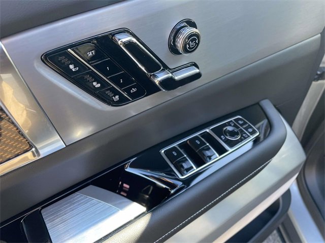 Used 2026 Cadillac Vistiq Sport image 13