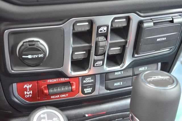 New 2026 Jeep Gladiator Rubicon AWD/4WD image 25