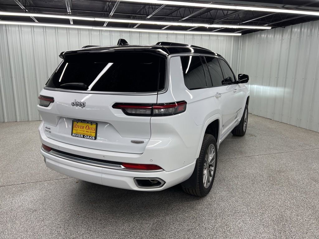 Used 2025 Jeep Grand Cherokee L Summit w/ MOPAR Finishing Package image 6