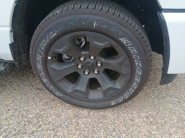 Used 2026 RAM 1500 Express AWD/4WD image 10