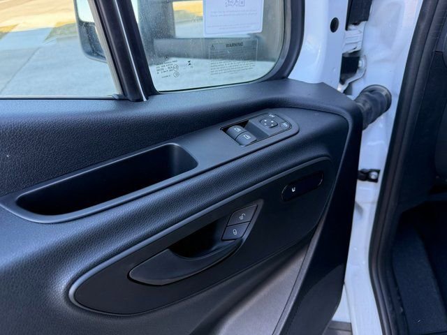 Used 2024 Mercedes-Benz Sprinter 4500 image 10