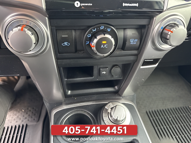 Used 2022 Toyota 4Runner SR5 AWD/4WD image 13