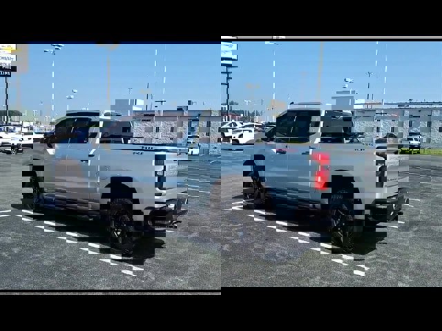 Used 2019 Chevrolet Silverado 1500 Custom Trail Boss image 7