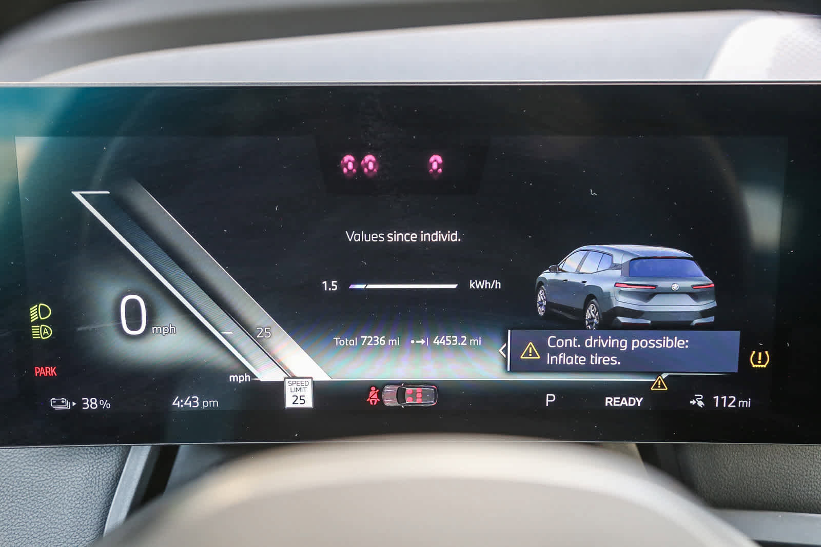 Used 2025 BMW iX xDrive50 w/ Premium Package image 18