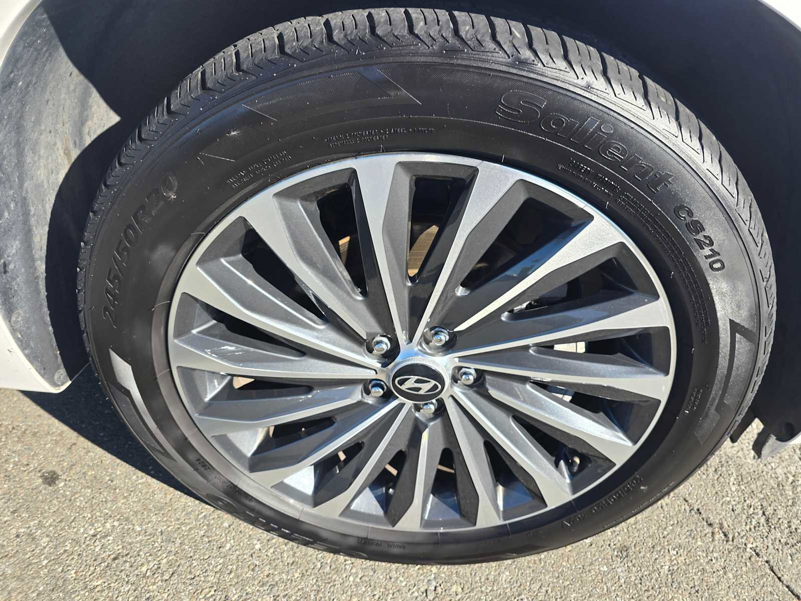 Used 2024 Hyundai Palisade Calligraphy image 9