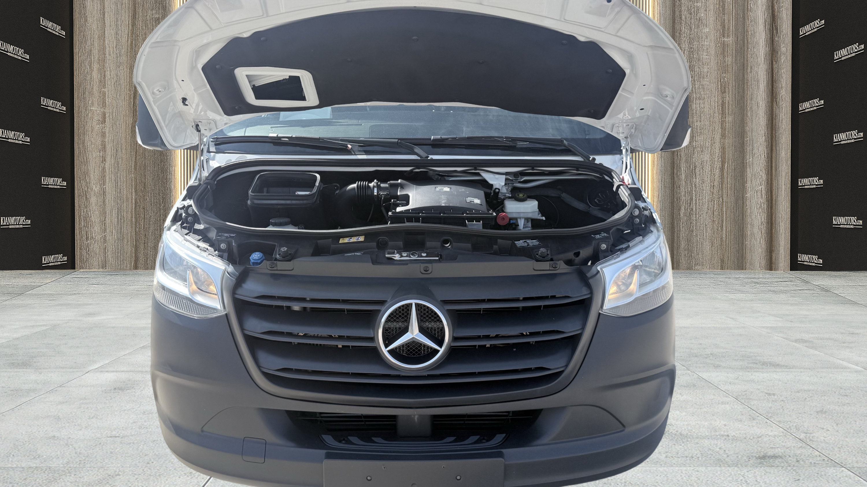 Used 2020 Mercedes-Benz Sprinter 3500 w/ Premium Package image 24