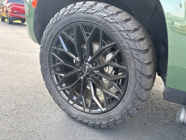 Used 2023 Chevrolet Tahoe Z71 AWD/4WD image 10