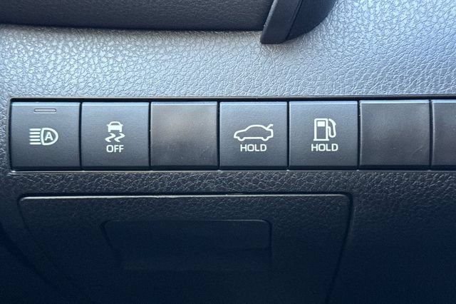 Used 2024 Toyota Camry XLE FWD image 43