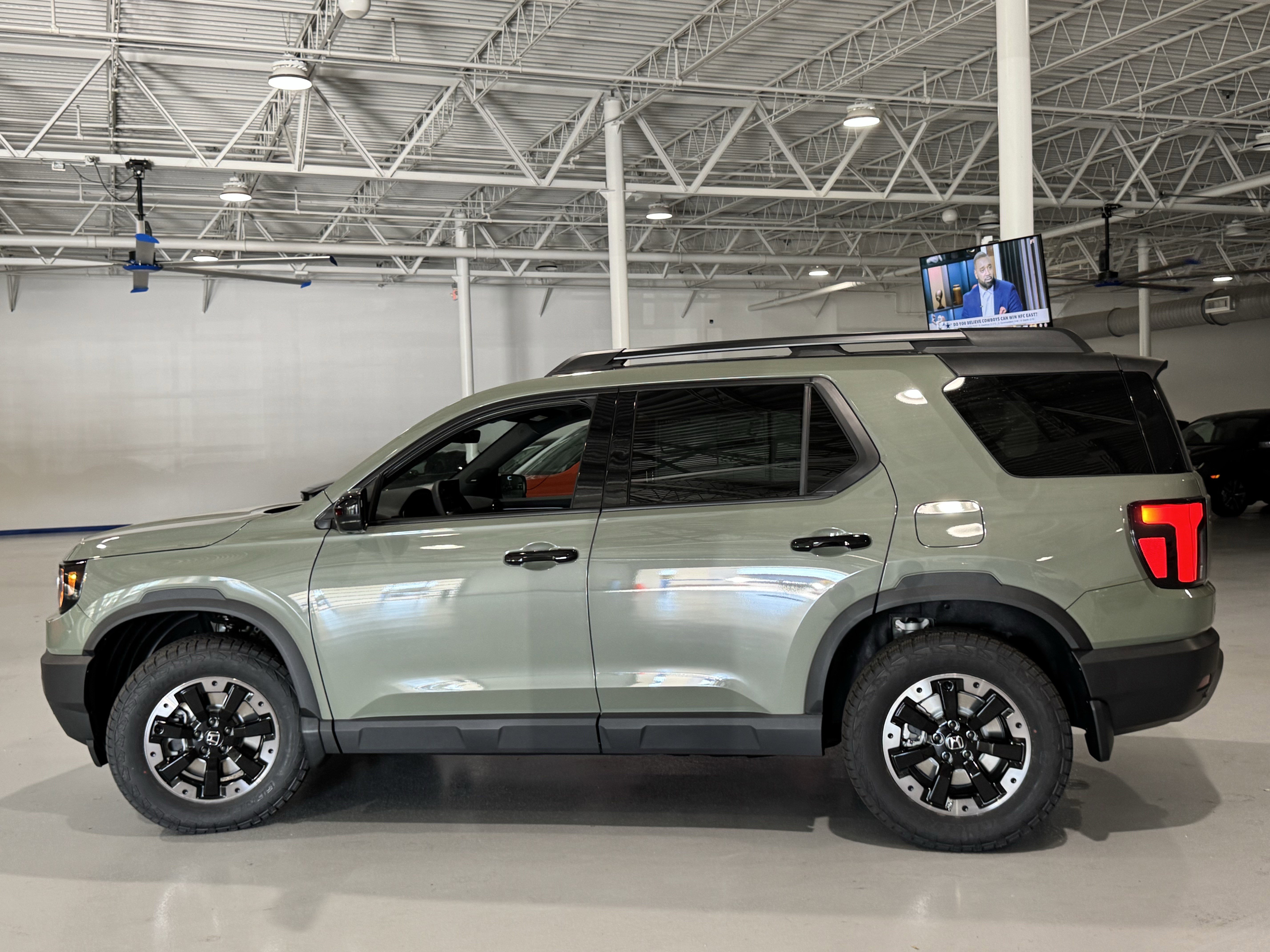 New 2026 Honda Passport TrailSport Elite image 17