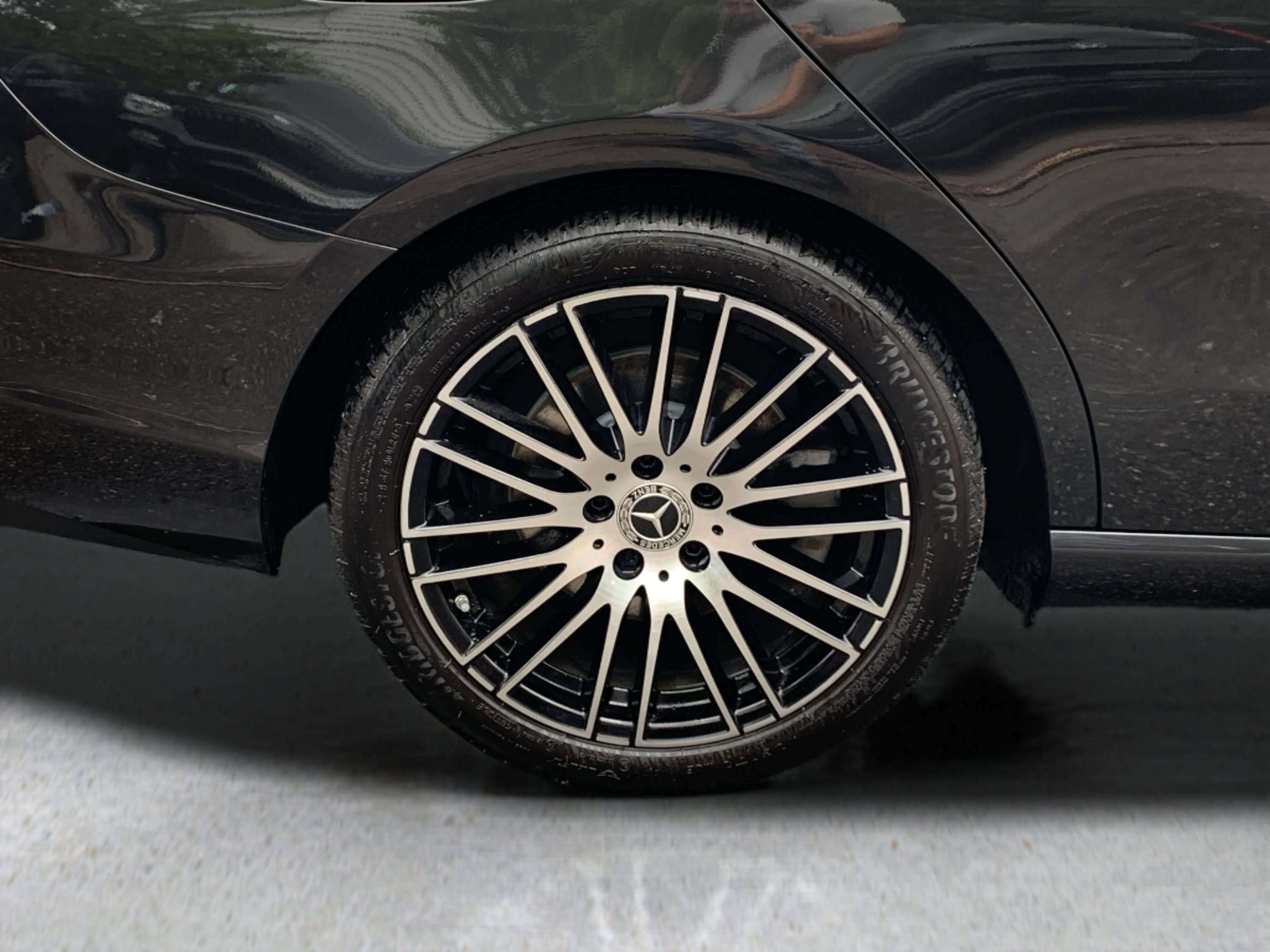 Used 2022 Mercedes-Benz C 300 4MATIC Sedan w/ Exclusive Trim Package image 15