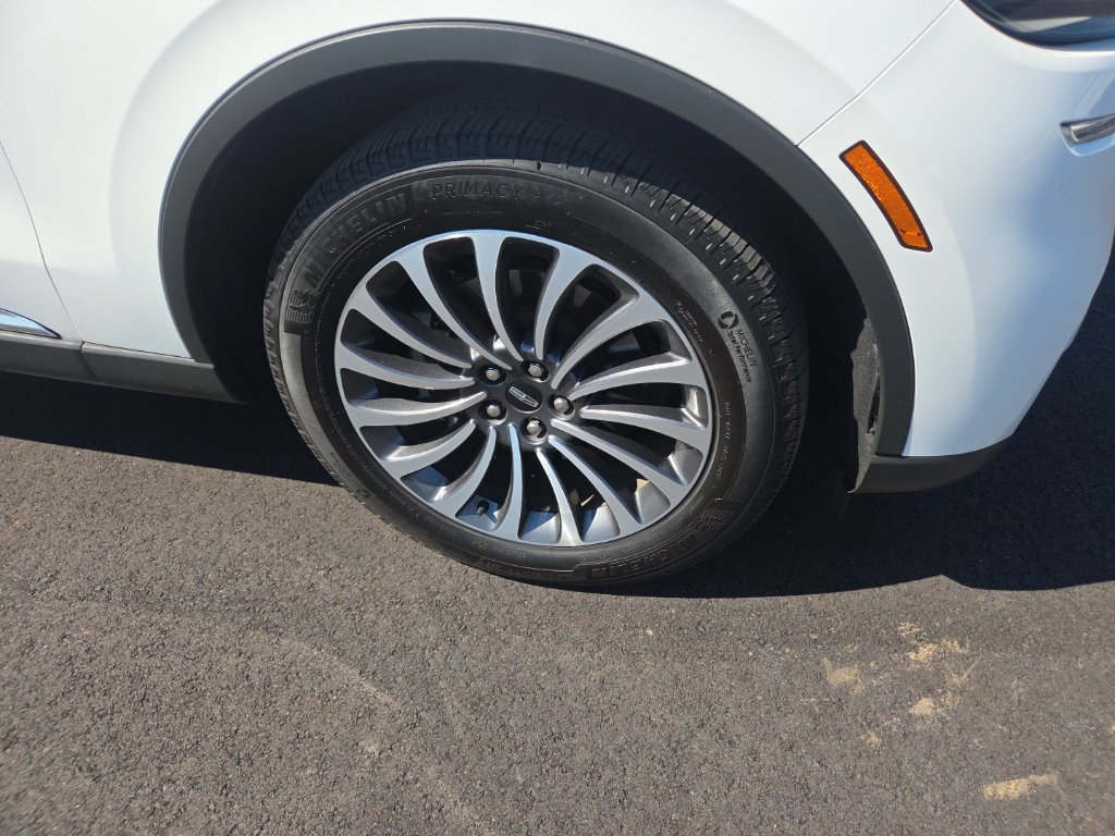 Used 2024 Lincoln Aviator 2WD w/ Premium Package image 25