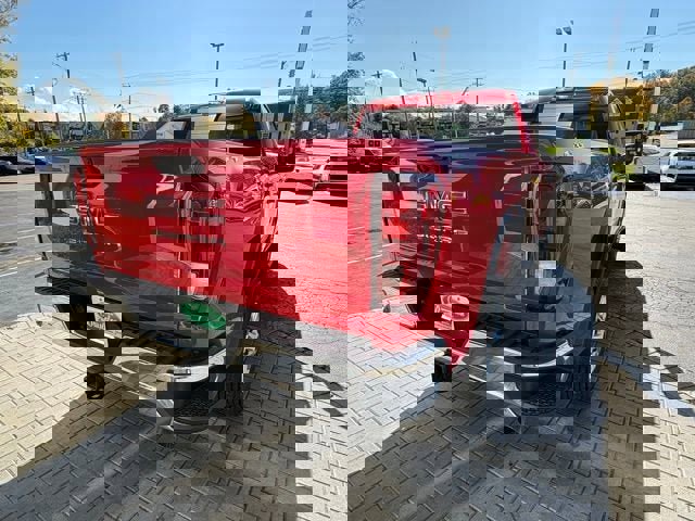 New 2025 GMC Sierra 2500 Pro w/ Convenience Package image 9