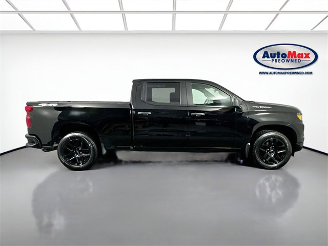 Used 2023 Chevrolet Silverado 1500 Custom image 9