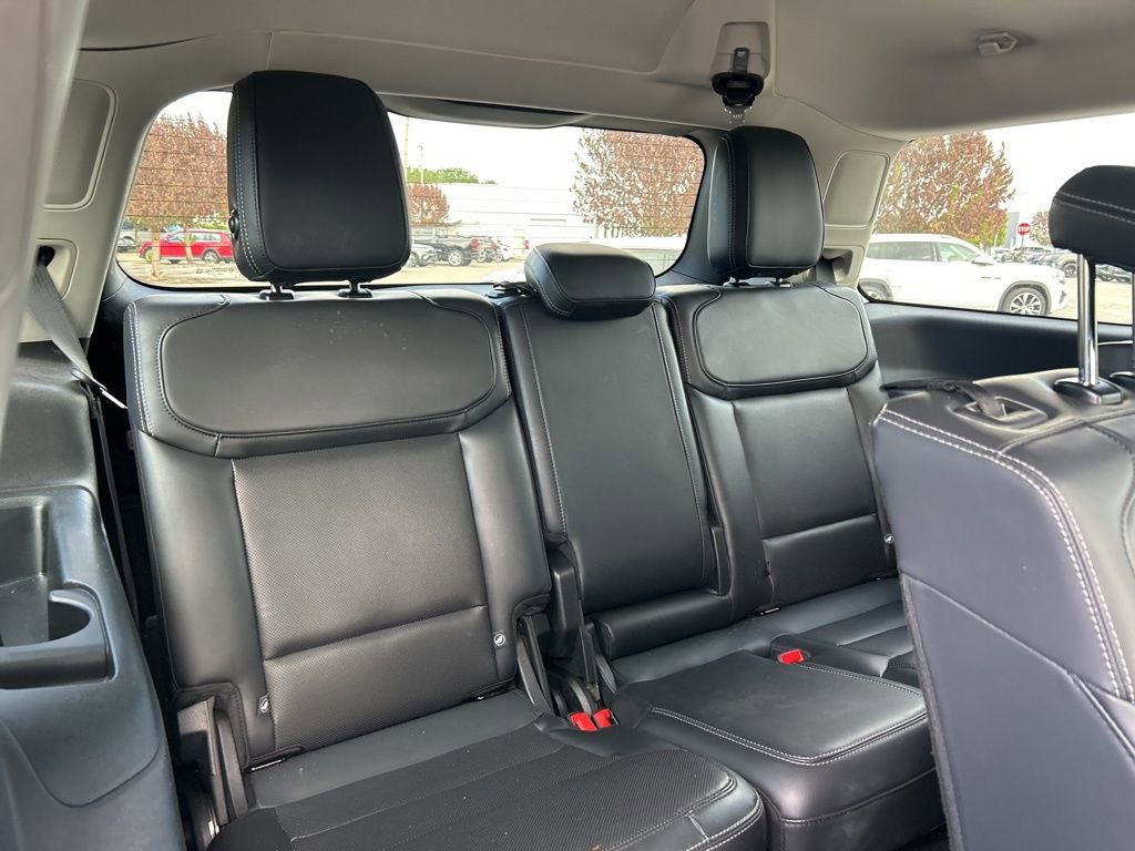 Used 2025 Ford Expedition Platinum w/ Driver's Package image 14