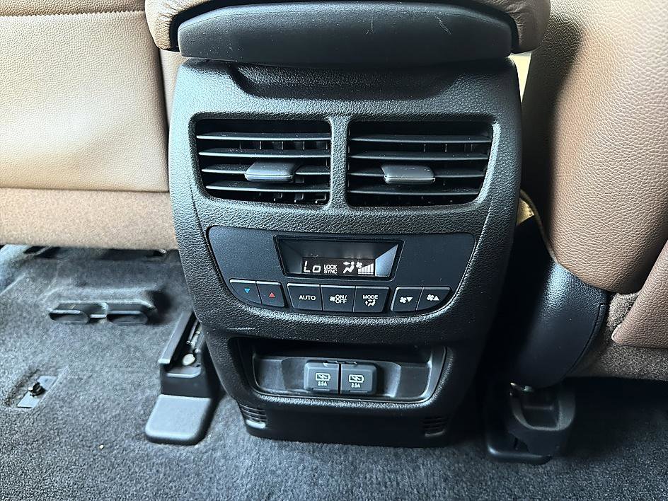 Used 2018 Acura MDX SH-AWD w/ Technology Package image 25