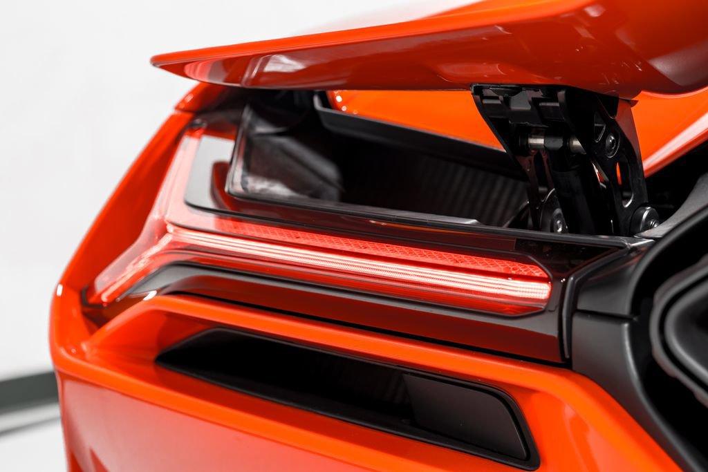 Used 2024 Lamborghini Revuelto AWD/4WD image 52