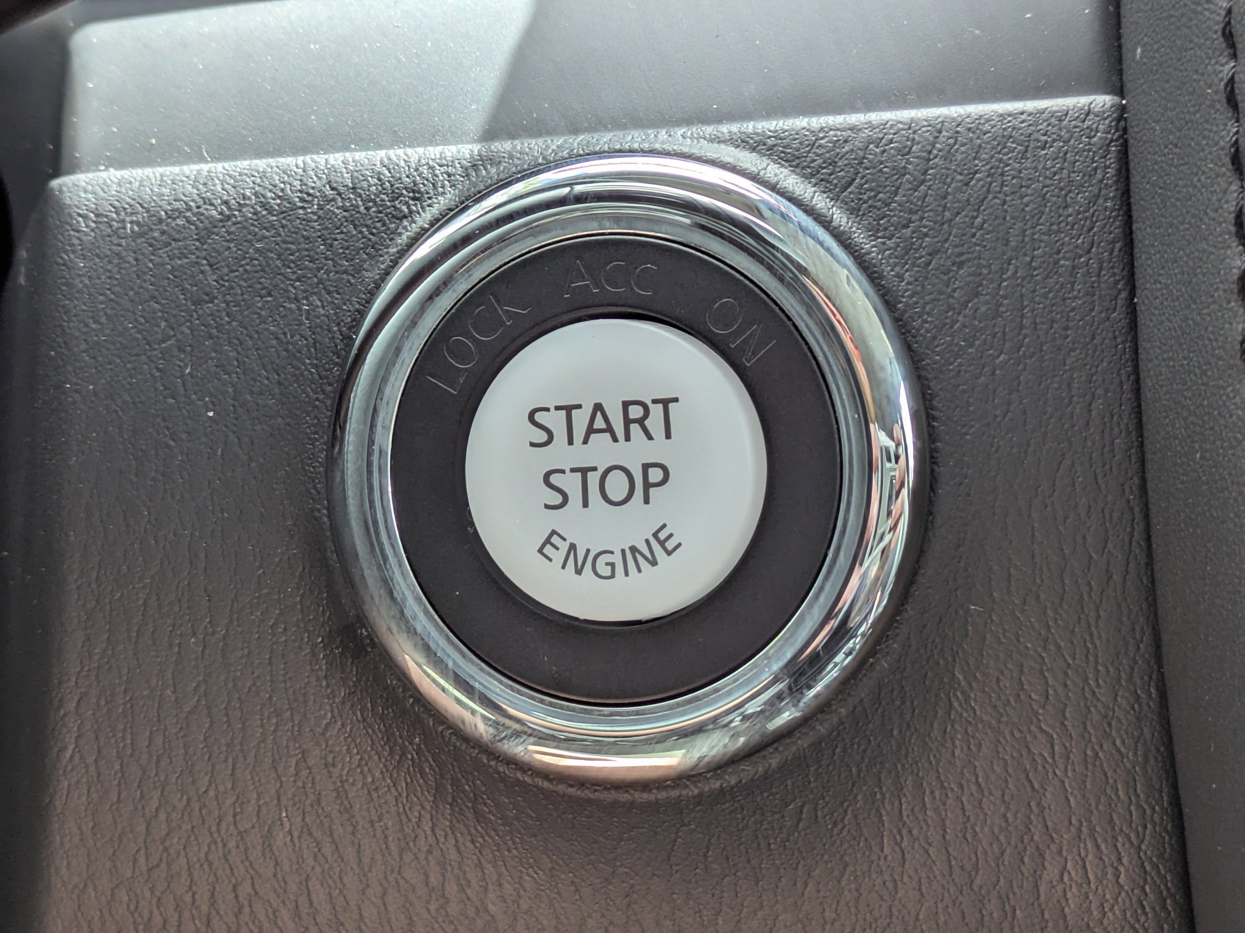 Certified 2024 Nissan Armada SV AWD/4WD image 34