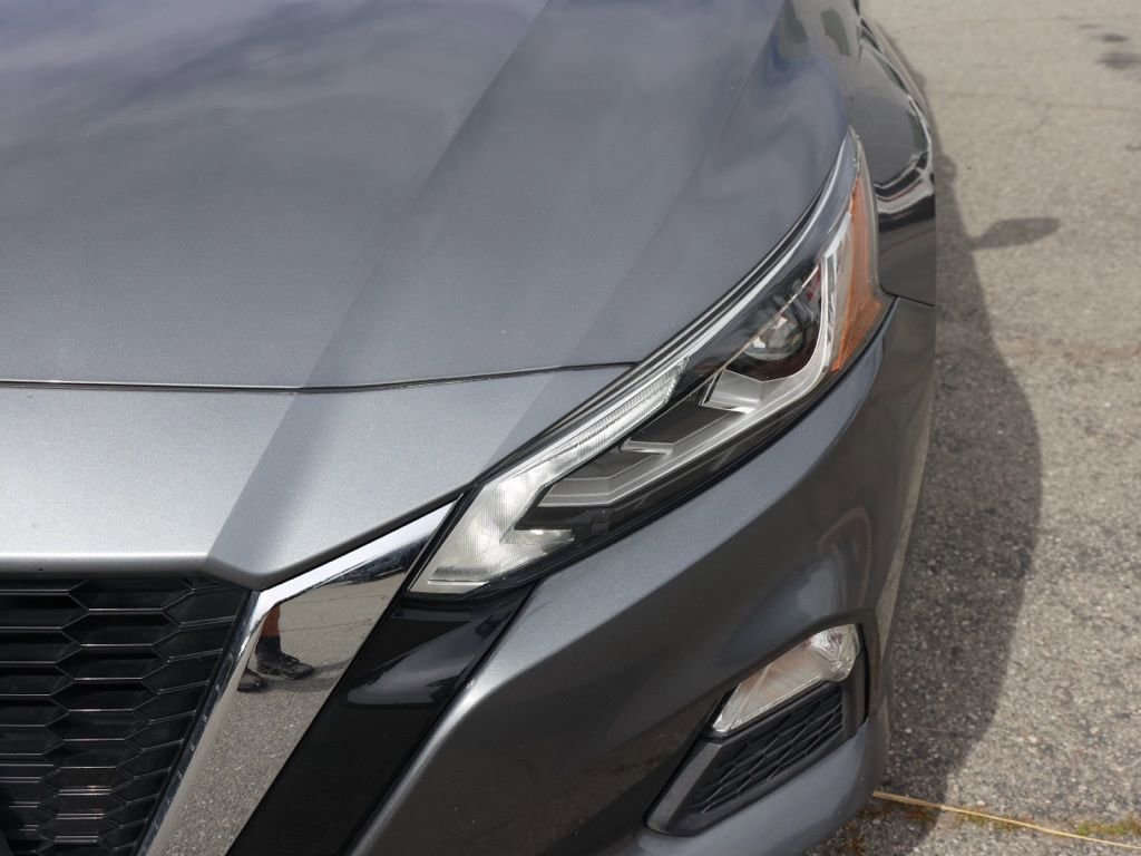 Used 2021 Nissan Altima 2.5 SV w/ SV Premium Package image 10