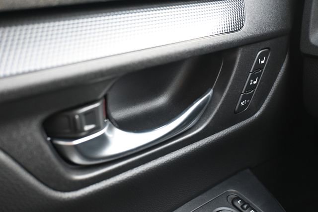 Used 2025 Honda CR-V Sport-L image 42