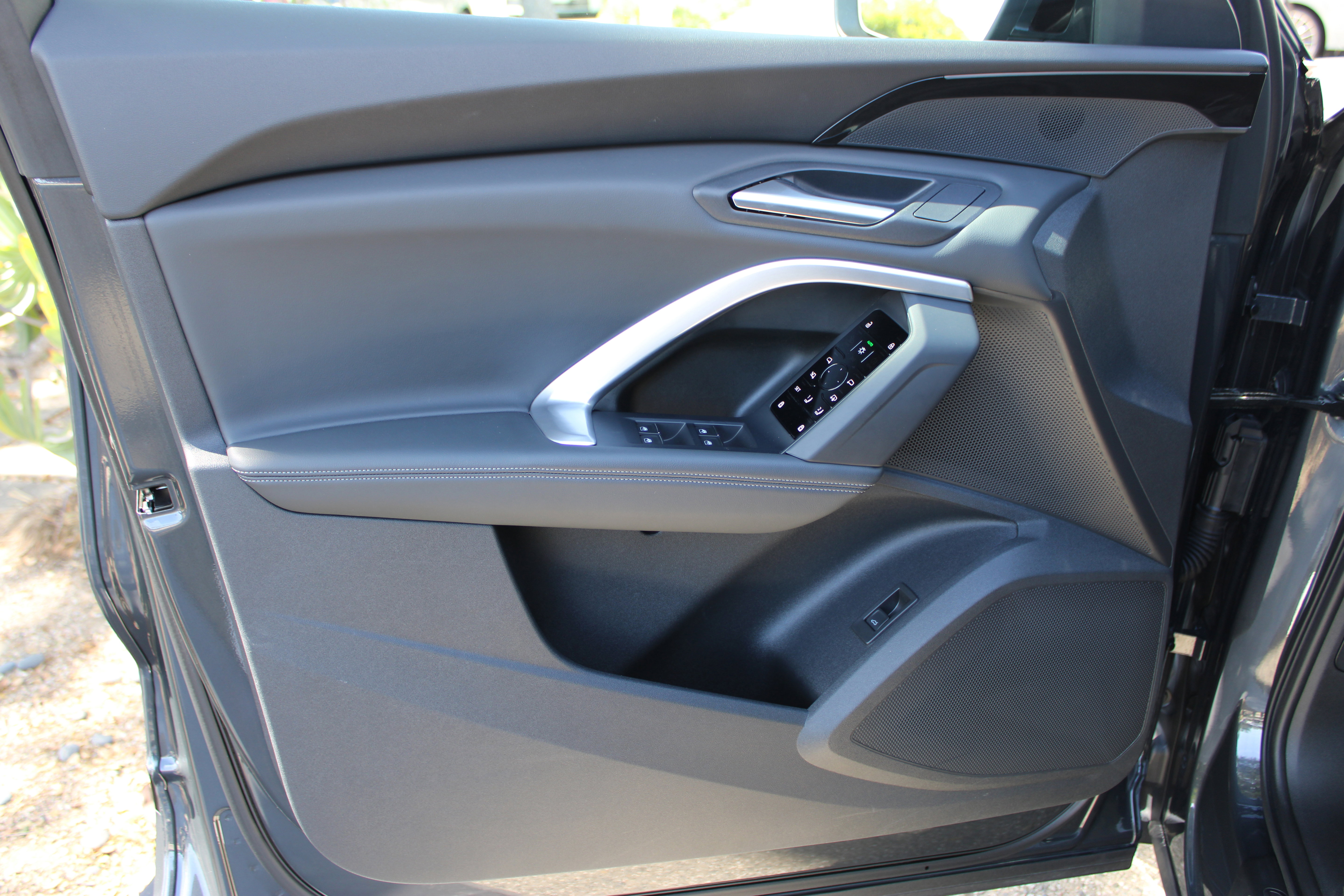 Certified 2025 Audi Q5 Premium w/ Convenience Package image 14