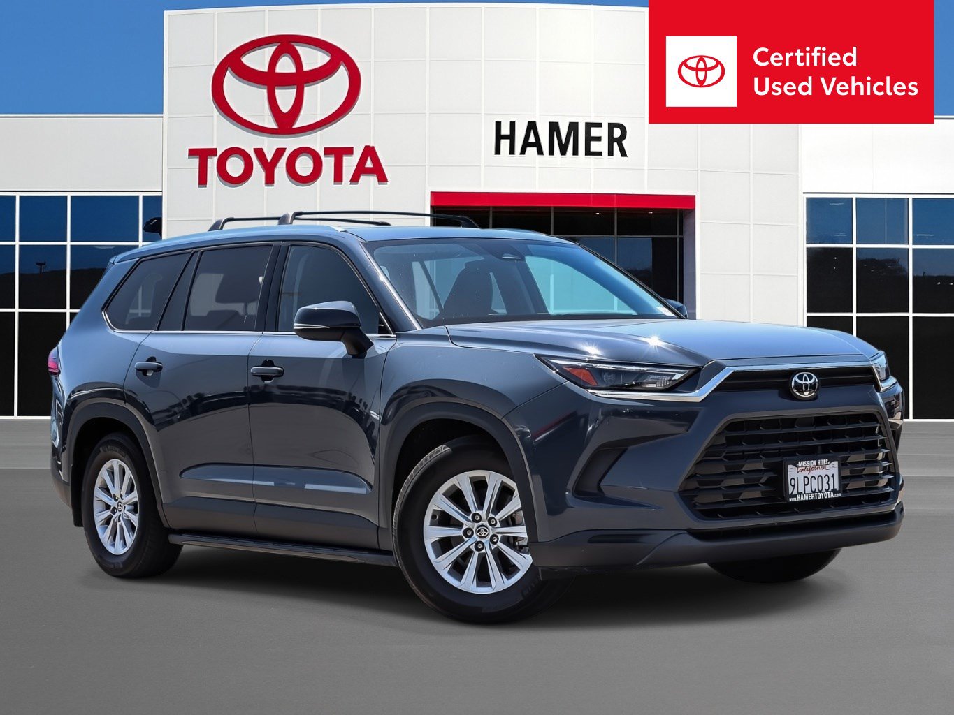 Used 2024 Toyota Grand Highlander XLE FWD image 1