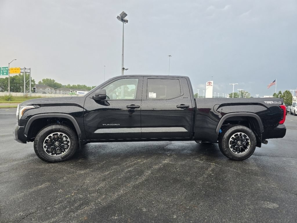 New 2026 Toyota Tundra SR5 AWD/4WD image 13