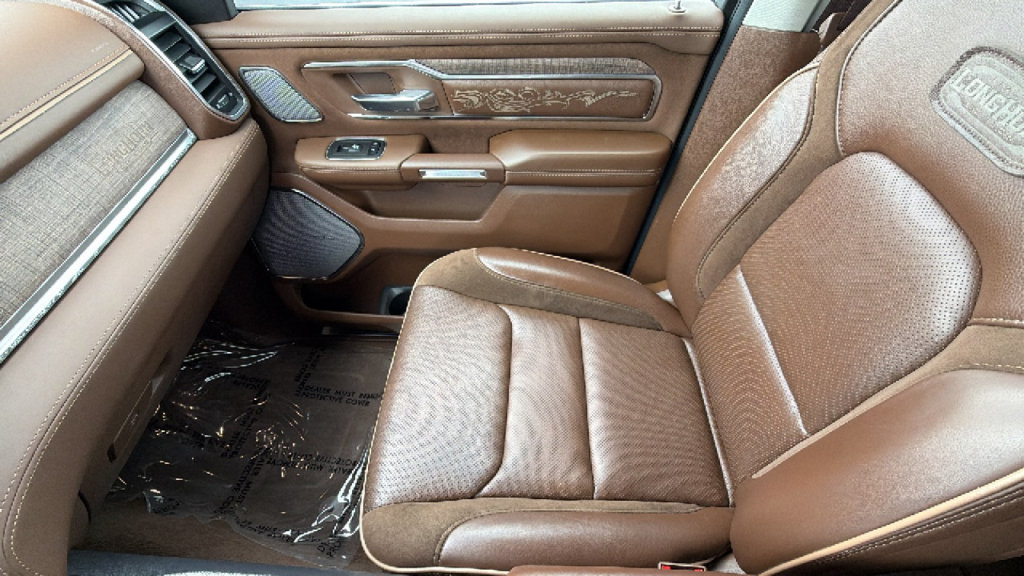 Used 2024 RAM 1500 Limited AWD/4WD image 12