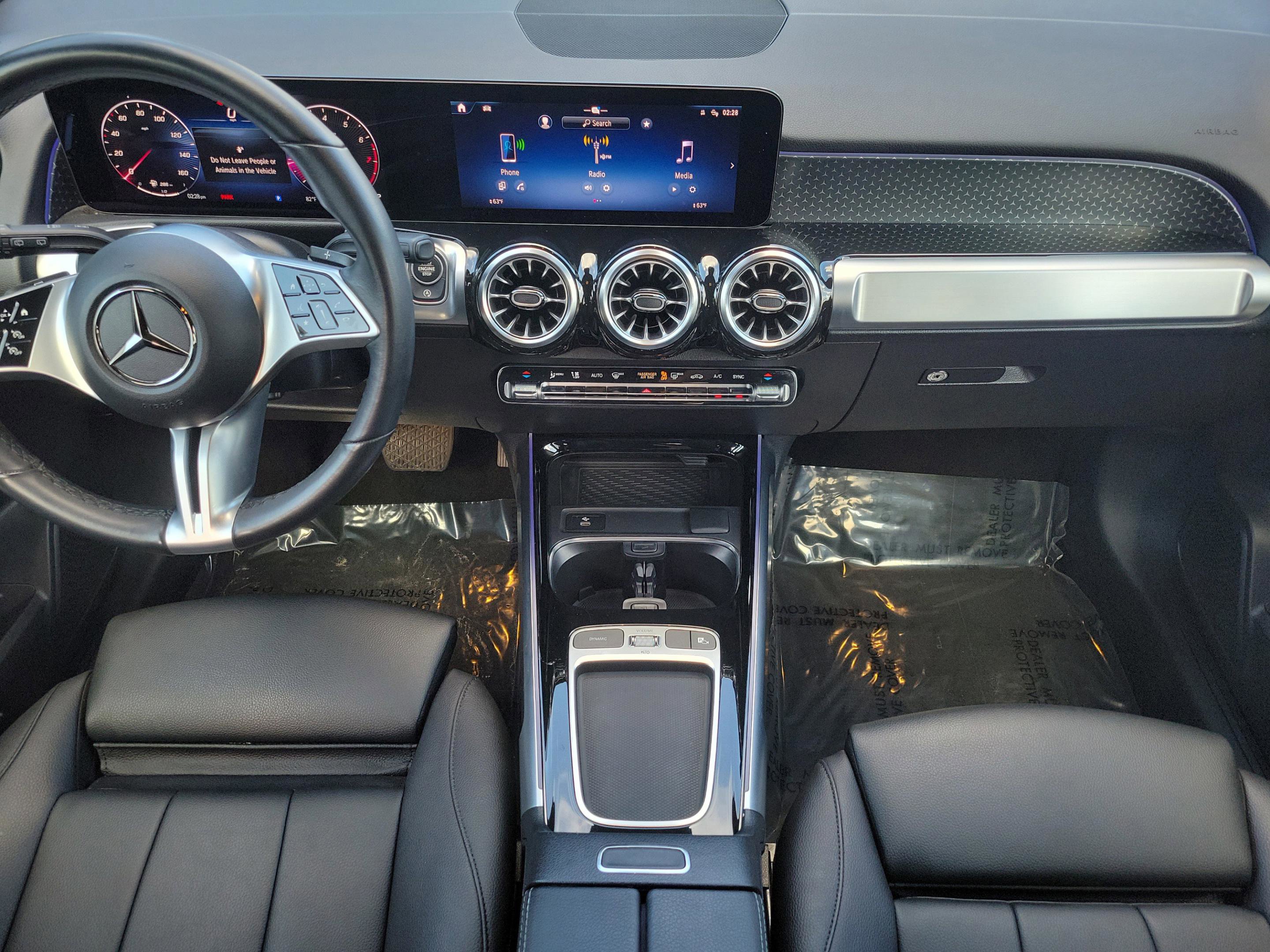 Certified 2024 Mercedes-Benz GLB 250 image 17