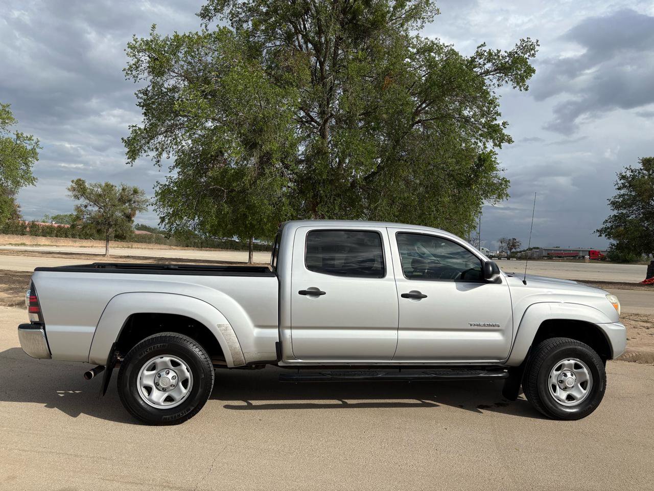 Used 2013 Toyota Tacoma PreRunner w/ SR5 Pkg image 54