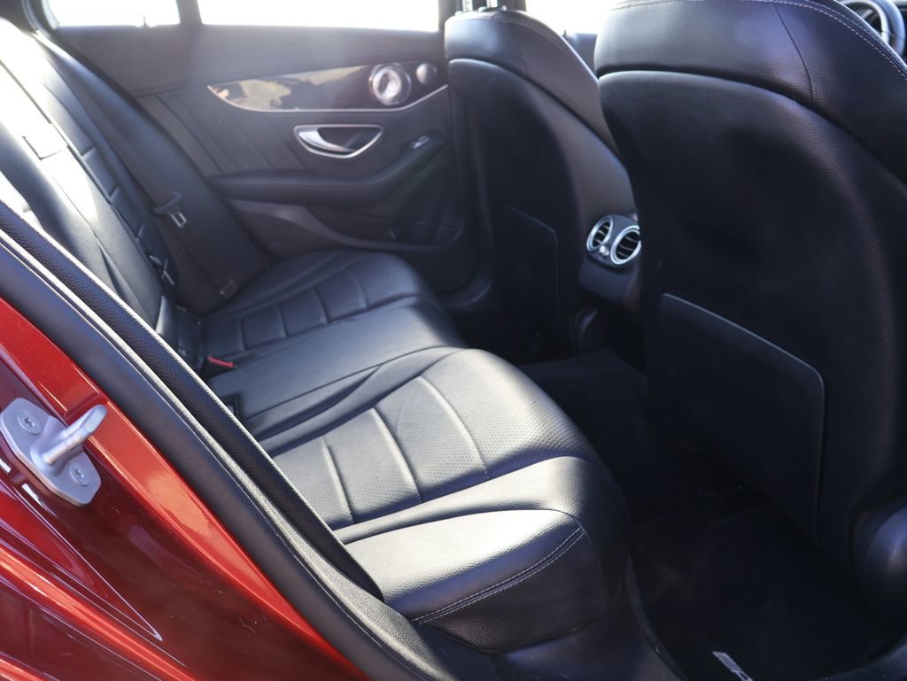Used 2016 Mercedes-Benz C 300 4MATIC Sedan image 8