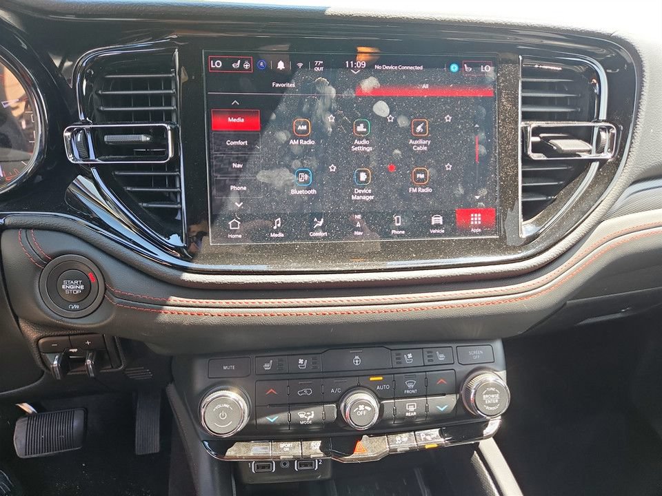 Used 2025 Dodge Durango R/T AWD/4WD image 17